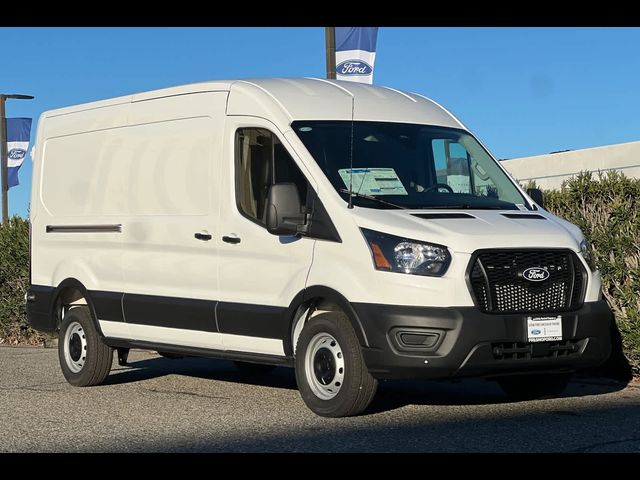 2026 Ford Transit Base