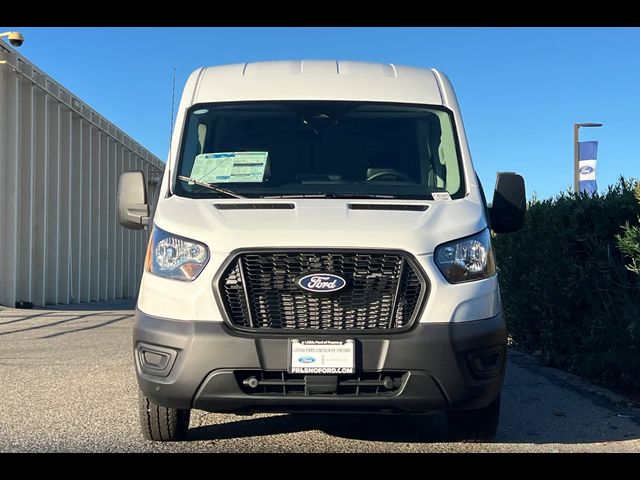 2026 Ford Transit Base