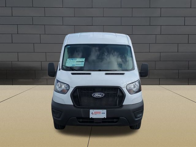 2026 Ford Transit Base