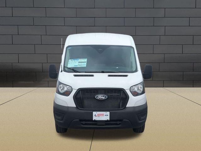2026 Ford Transit Base
