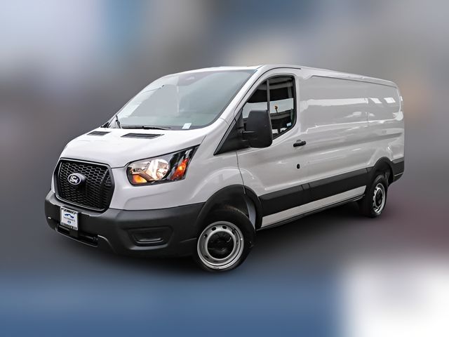 2026 Ford Transit Base