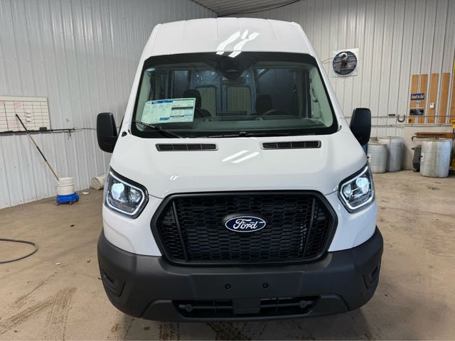 2026 Ford Transit Base