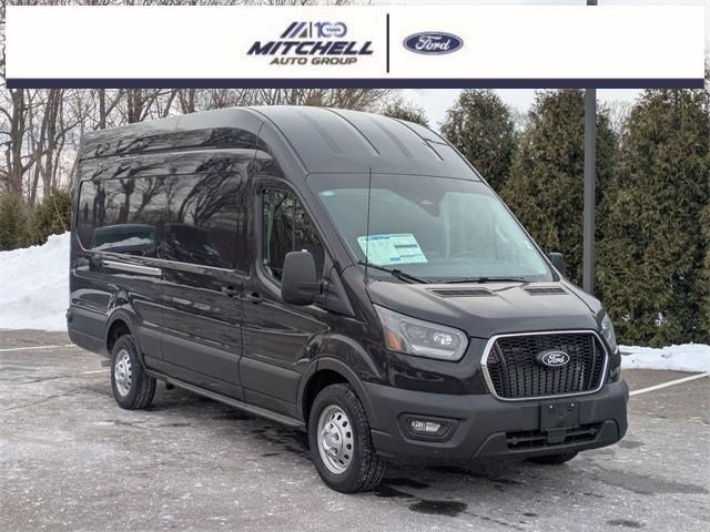 2026 Ford Transit Base