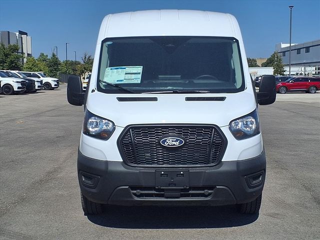 2026 Ford Transit Base