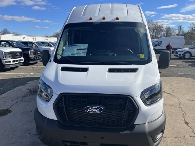 2026 Ford Transit Base