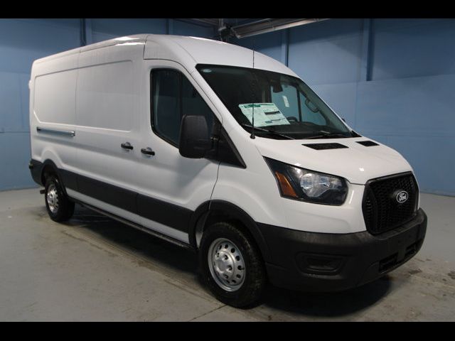 2026 Ford Transit Base