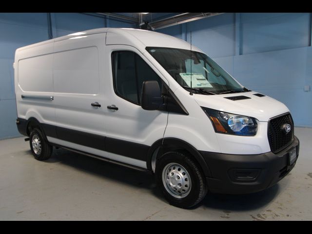 2026 Ford Transit Base