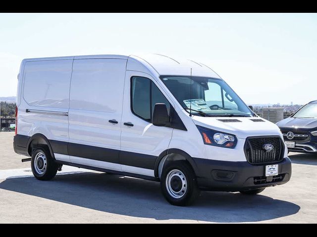 2026 Ford Transit Base