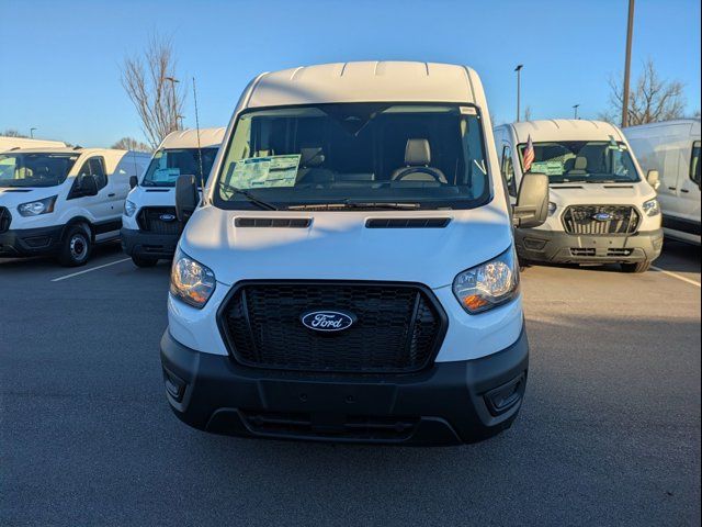 2026 Ford Transit Base