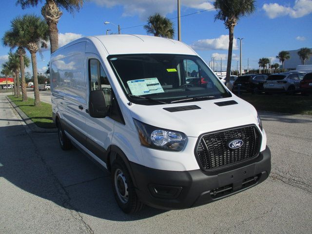 2026 Ford Transit Base