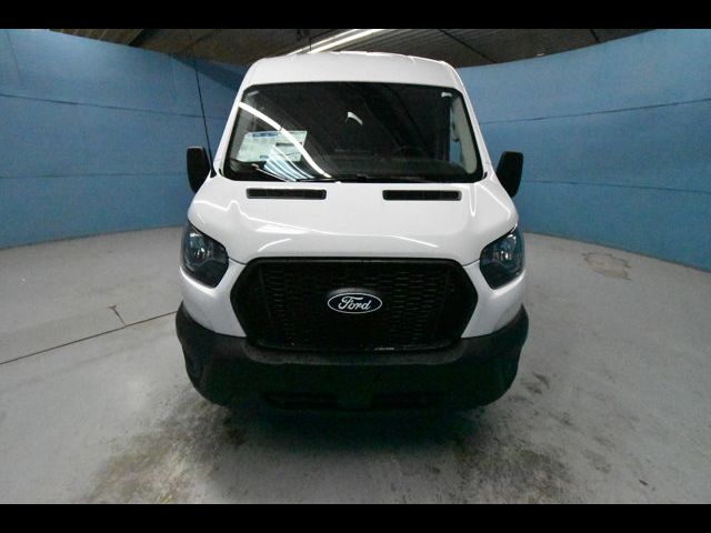 2026 Ford Transit Base
