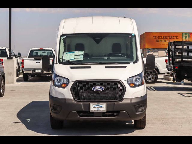 2026 Ford Transit Base