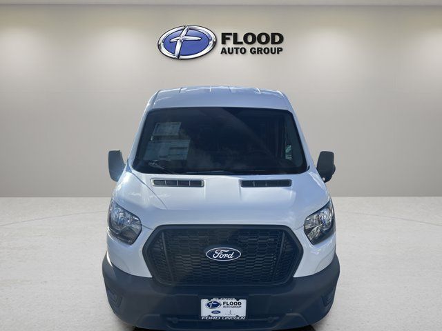 2026 Ford Transit Base