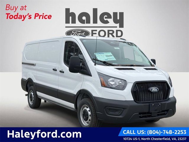 2026 Ford Transit Base