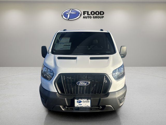 2026 Ford Transit Base