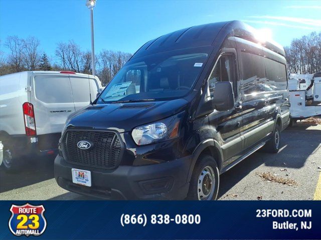 2026 Ford Transit Base