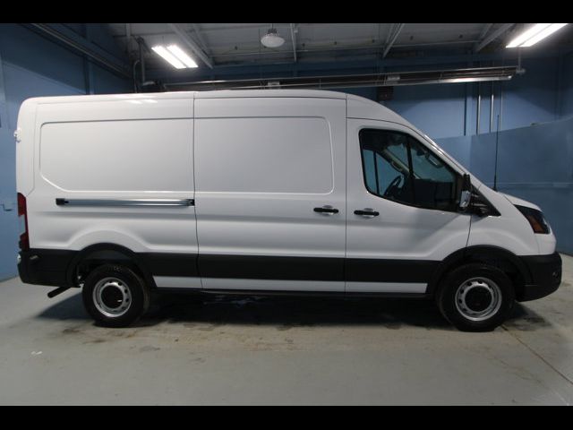 2026 Ford Transit Base