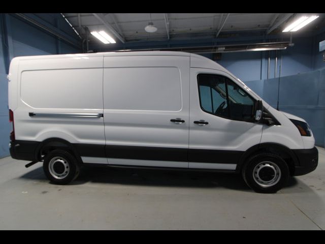 2026 Ford Transit Base