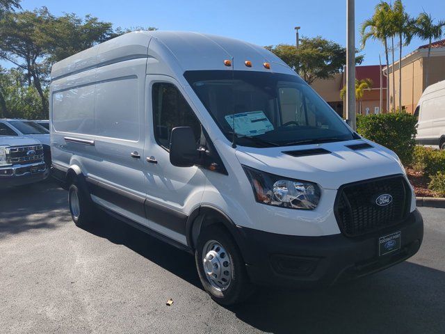 2026 Ford Transit Base