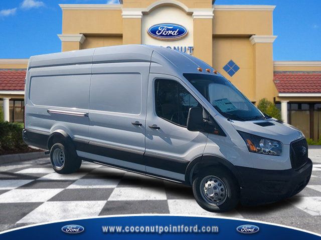 2026 Ford Transit Base
