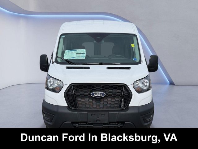 2026 Ford Transit Base