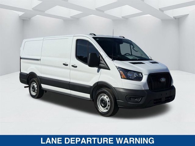 2026 Ford Transit Base