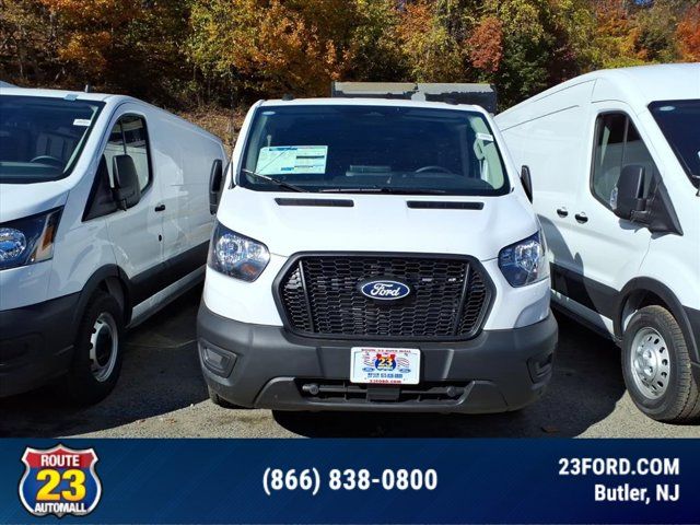 2026 Ford Transit Base