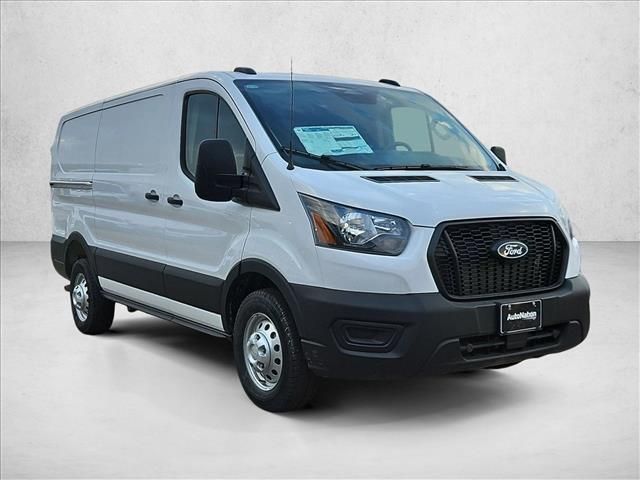 2026 Ford Transit Base