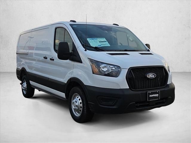 2026 Ford Transit Base