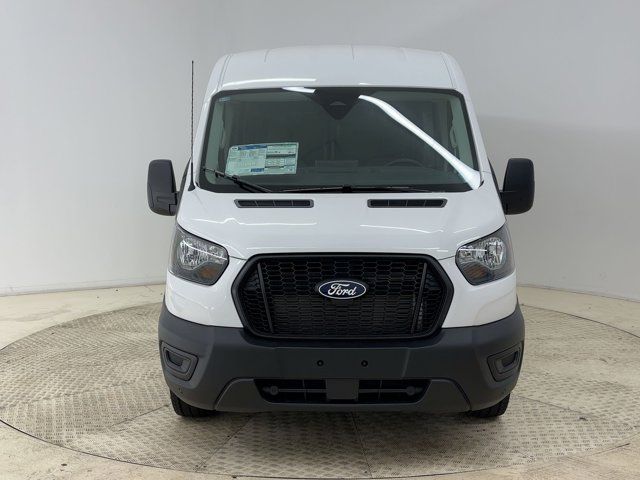 2026 Ford Transit Base