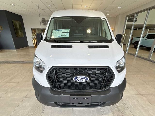 2026 Ford Transit Base