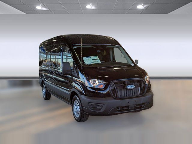 2026 Ford Transit Base
