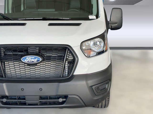 2026 Ford Transit Base