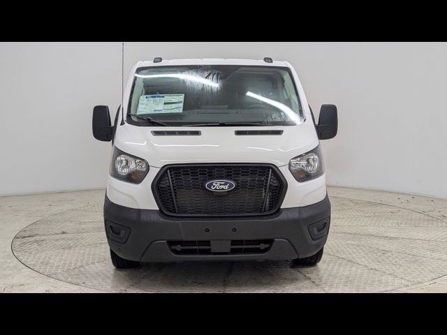 2026 Ford Transit Base