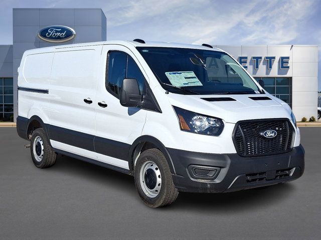 2026 Ford Transit Base