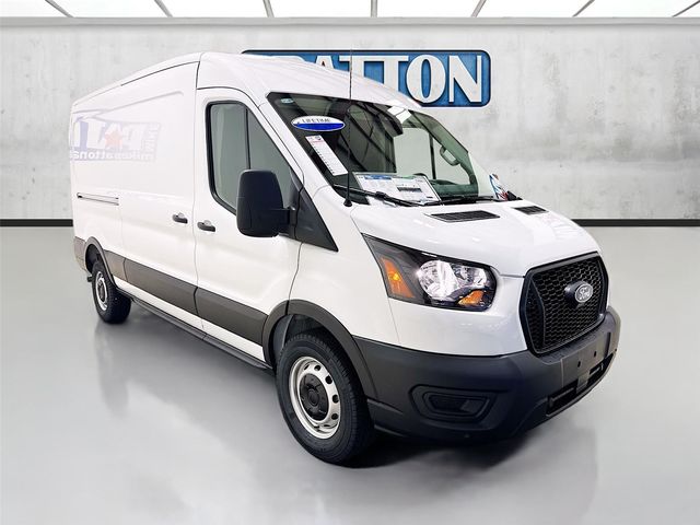 2026 Ford Transit Base