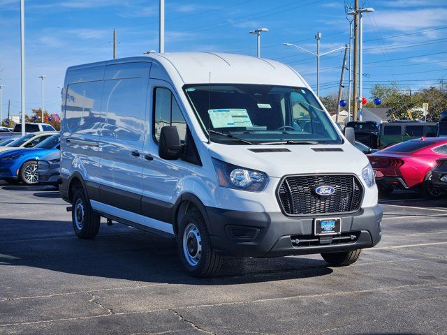 2026 Ford Transit Base