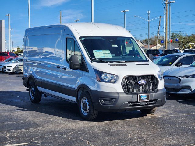 2026 Ford Transit Base