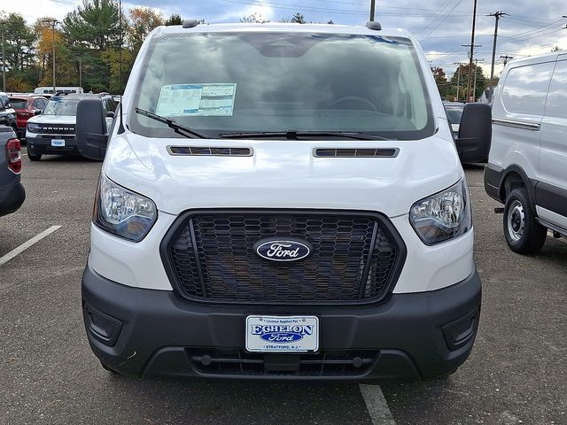 2026 Ford Transit Base