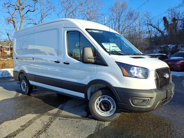 2026 Ford Transit Base