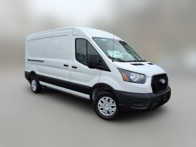 2026 Ford Transit Base