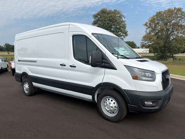 2026 Ford Transit Base
