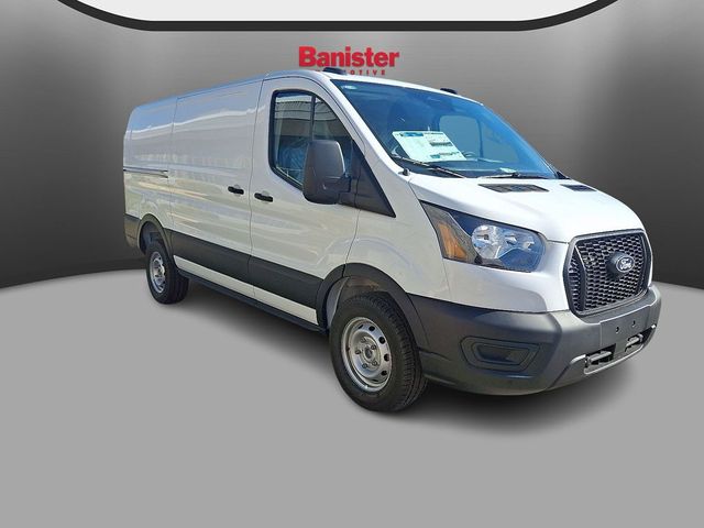 2026 Ford Transit Base