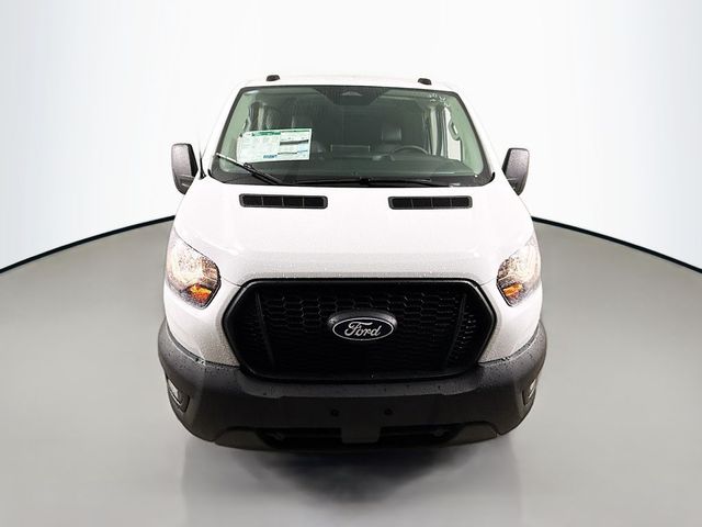 2026 Ford Transit Base