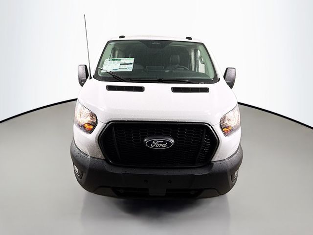 2026 Ford Transit Base