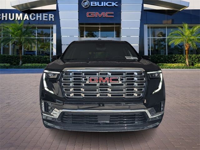 2026 GMC Acadia FWD Denali