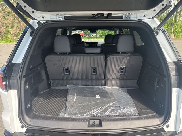 2026 GMC Acadia AWD Denali