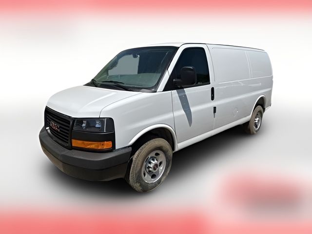 2026 GMC Savana Base