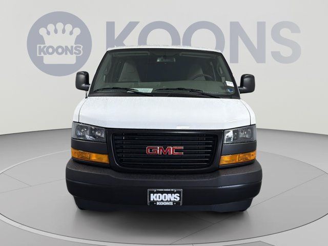 2026 GMC Savana Base