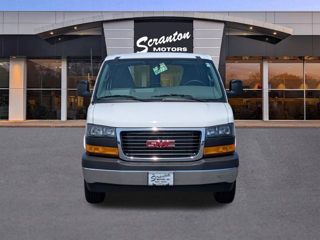 2026 GMC Savana Base